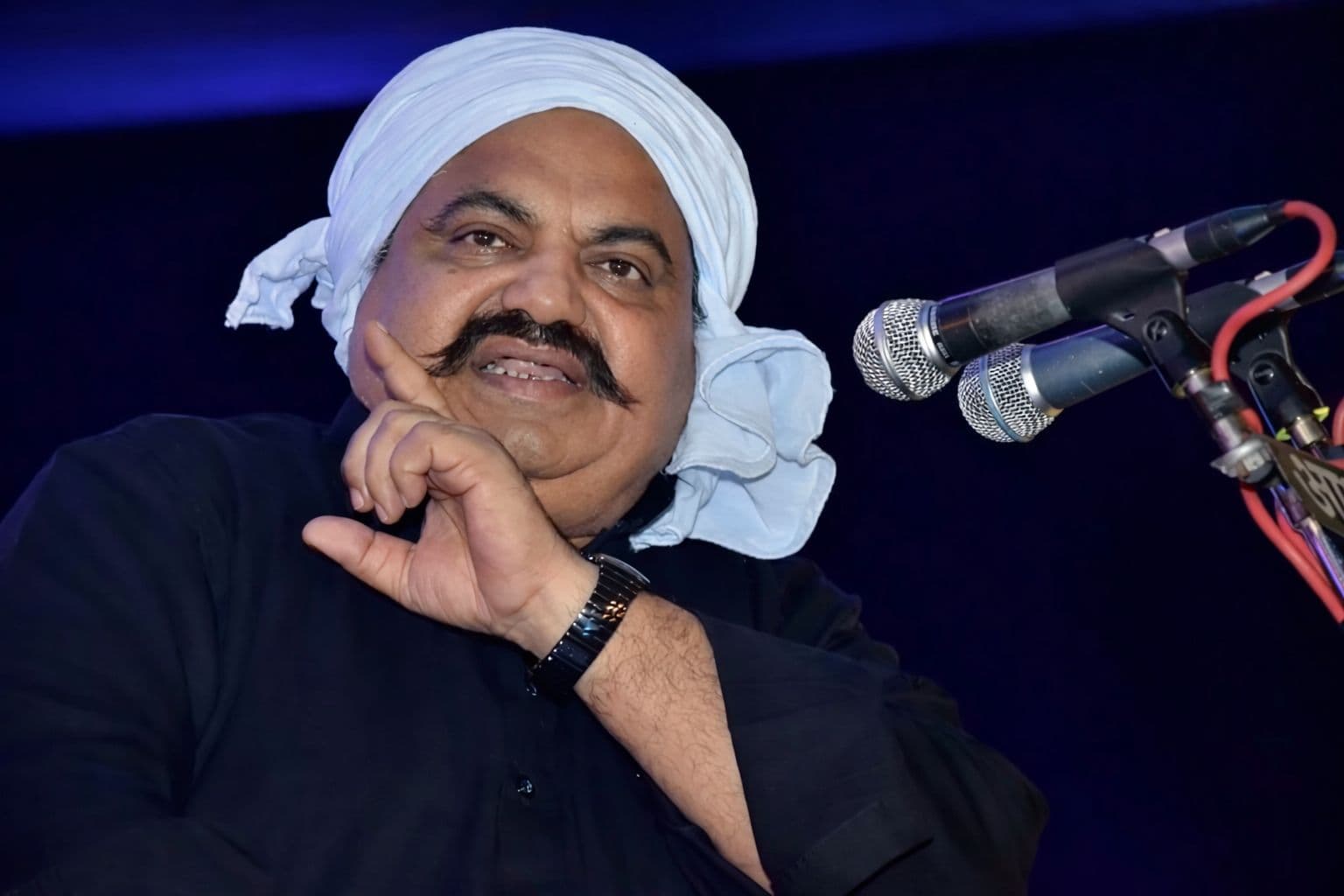 अपराध से राजनीति तक: कौन था अतीक अहमद और क्यों चर्चा में रहा उसका नाम